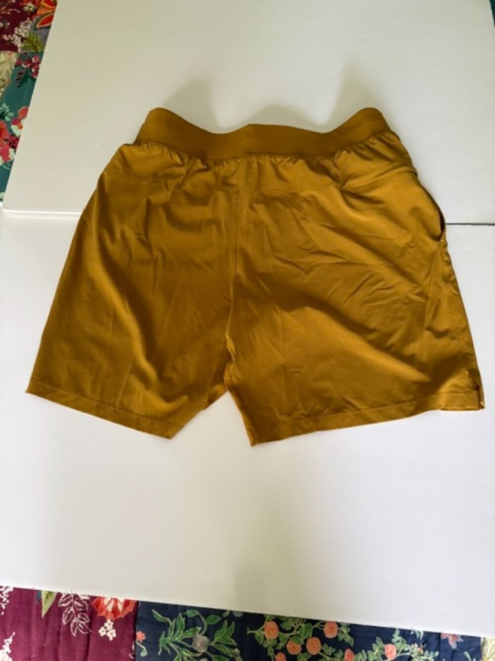 Lululemon athletica shorts - Picture 2 of 4